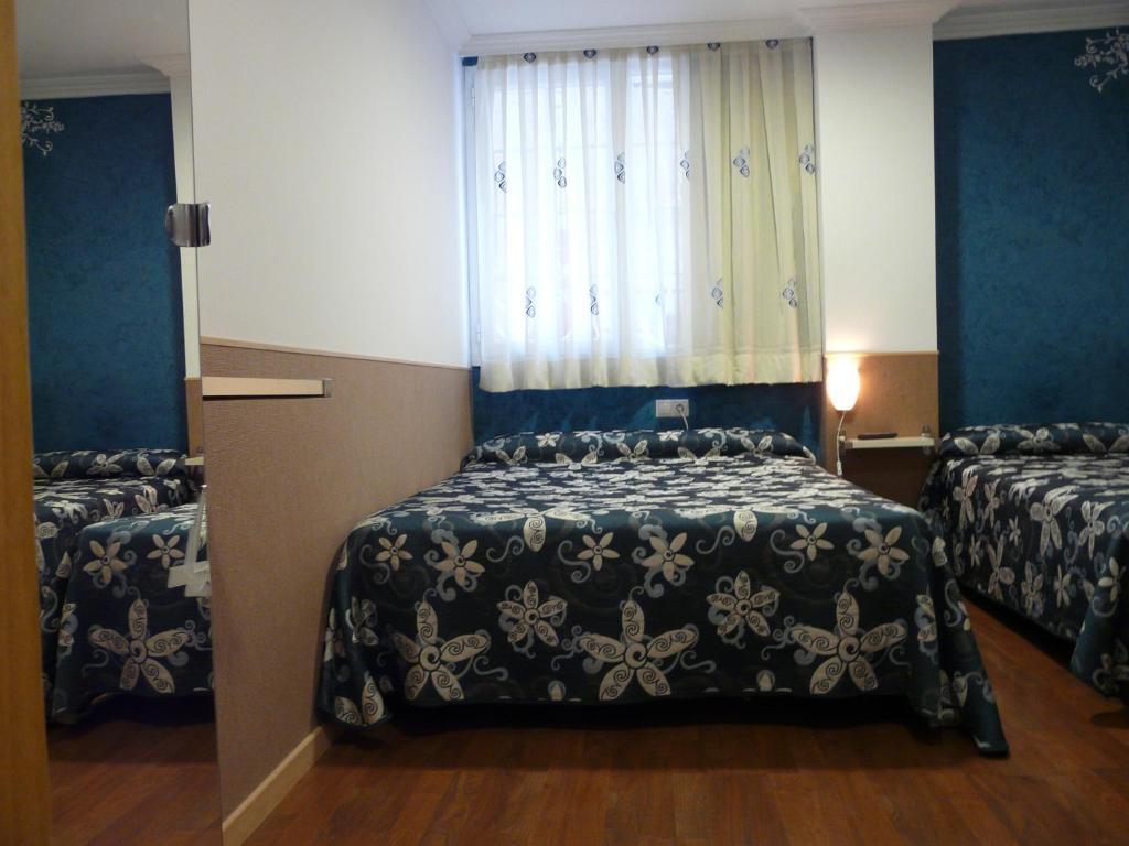 Hostal Gaudi Cuenca Cuenca  Bilik gambar