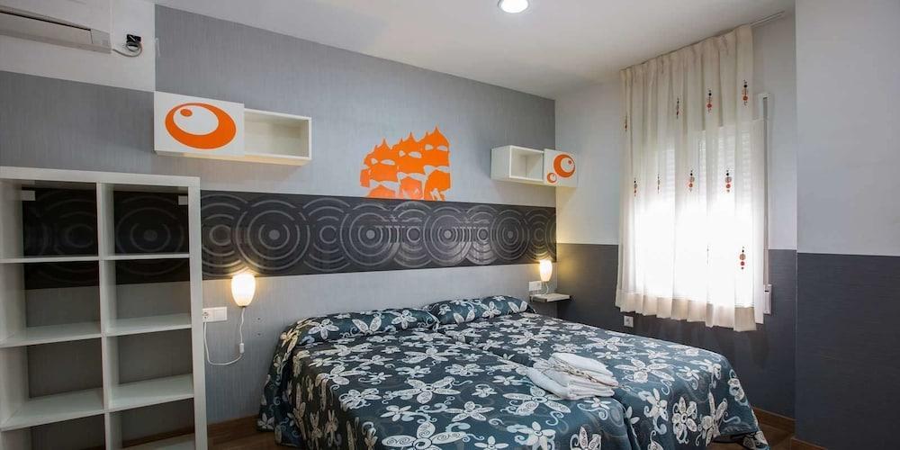 Hostal Gaudi Cuenca Cuenca  Luaran gambar